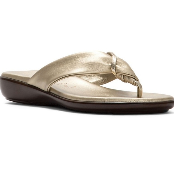 NEW Italian Shoemakers Classic Knot Sandals, Size 5 - Picture 1 of 3